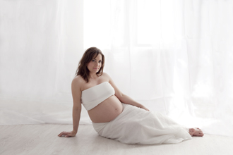 sesja ciążowa, fotografia w ciąży, sesja z brzuszkiem, brzuszkowa, Poznan